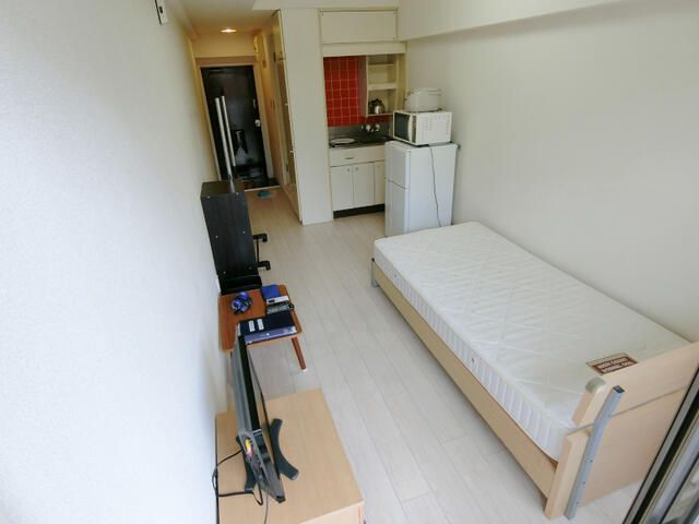 Furnished 1R Apartment for Rent near Takadanobaba Station, Tokyo - Thumbnail 4