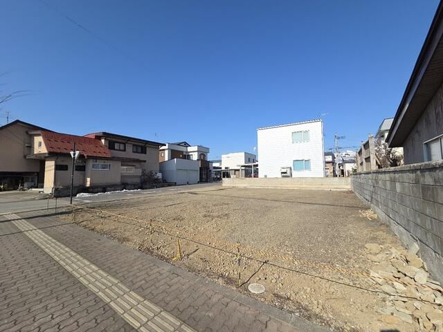 Land for Sale in Hirosaki, Aomori - 219 sqm - Thumbnail 3
