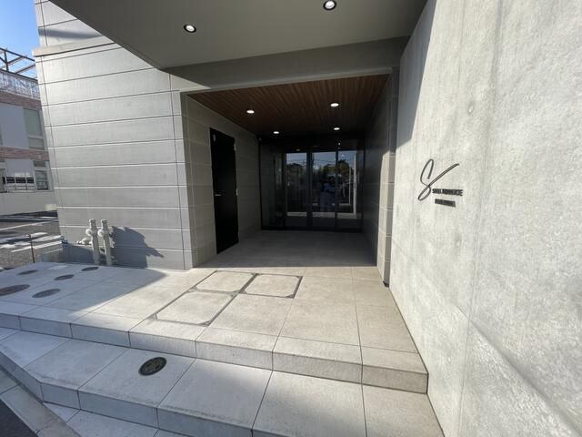 Kamakura Shop/Office for Rent, 3 Min from Station - Thumbnail 3