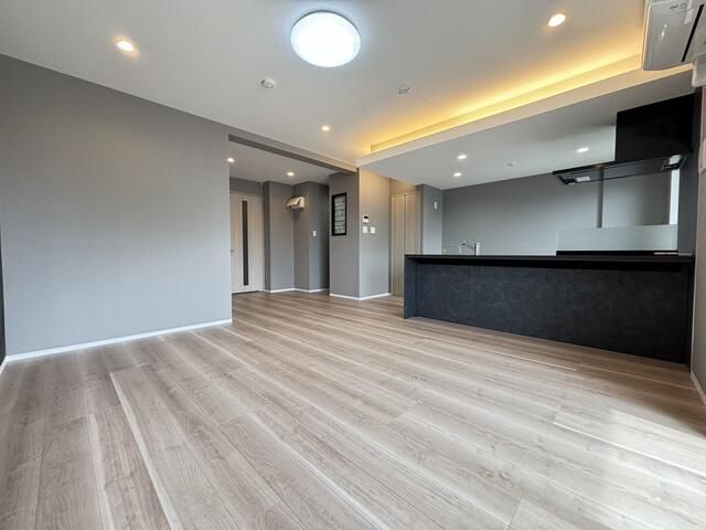 GRANDGRACE Tomigaoka Apartment for Rent in Tomiya, Miyagi - Thumbnail 3