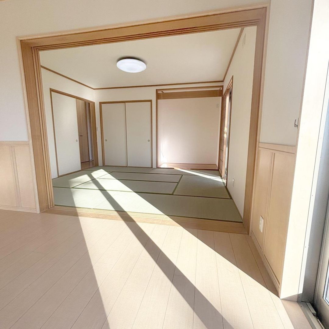 6LDK Wooden House on Large Plot in Motosu City, Gifu - Thumbnail 4
