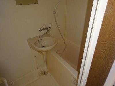 1K Apartment for Rent in Koriyama, Fukushima - 30 sqm — Toilet, Koriyama, Fukushima