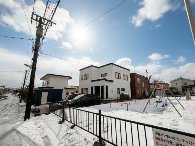 Land for Sale in Takaoka-cho, Hakodate, Hokkaido - 152.88 sqm - Thumbnail 2