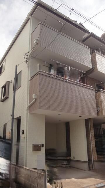 3LDK House for Rent in Koto, Tokyo - Quiet Area, Free Parking - Thumbnail 4