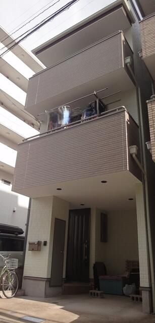 3LDK House for Rent in Koto, Tokyo - Quiet Area, Free Parking - Thumbnail 3