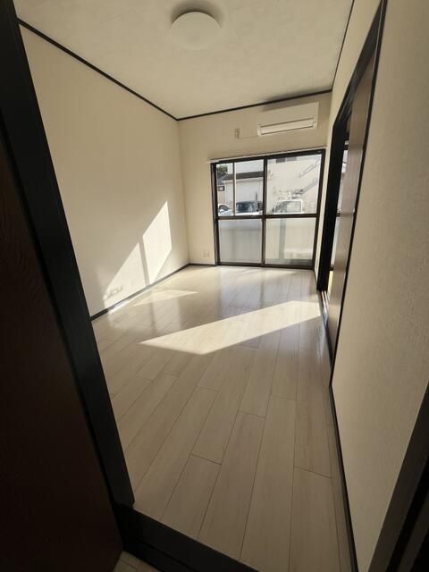 2DK Apartment for Rent in Musashimurayama, Tokyo - 58.75 sqm - Thumbnail 3