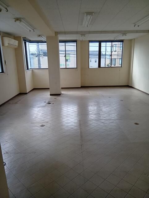 Fortuna Shinkemigawa Commercial Unit 51.56m² in Chiba - Thumbnail 3