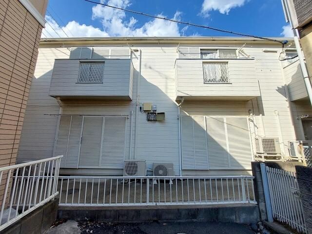 1K Apartment for Rent in Urawa, Saitama - Bright & Quiet - Thumbnail 2