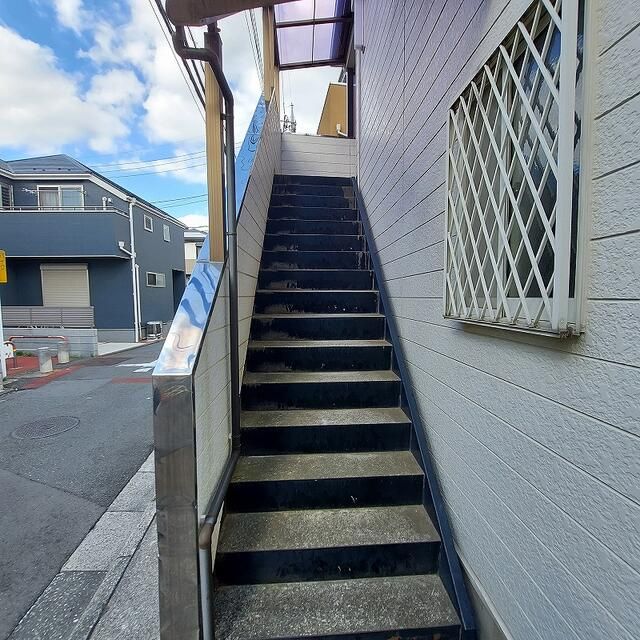 1K Apartment for Rent in Urawa, Saitama - Bright & Quiet - Thumbnail 4