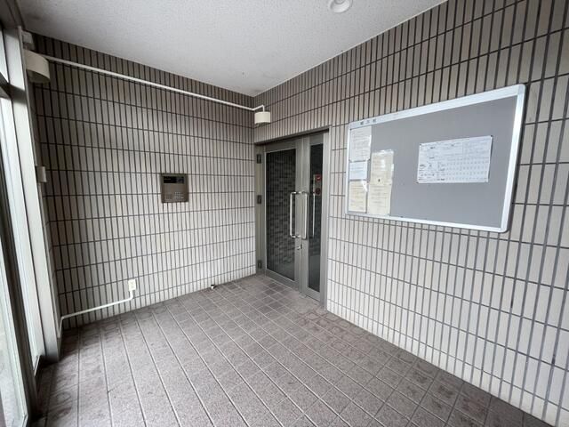 Suncrest Takahagi 1K Apartment for Rent in Sano, Tochigi - Thumbnail 2