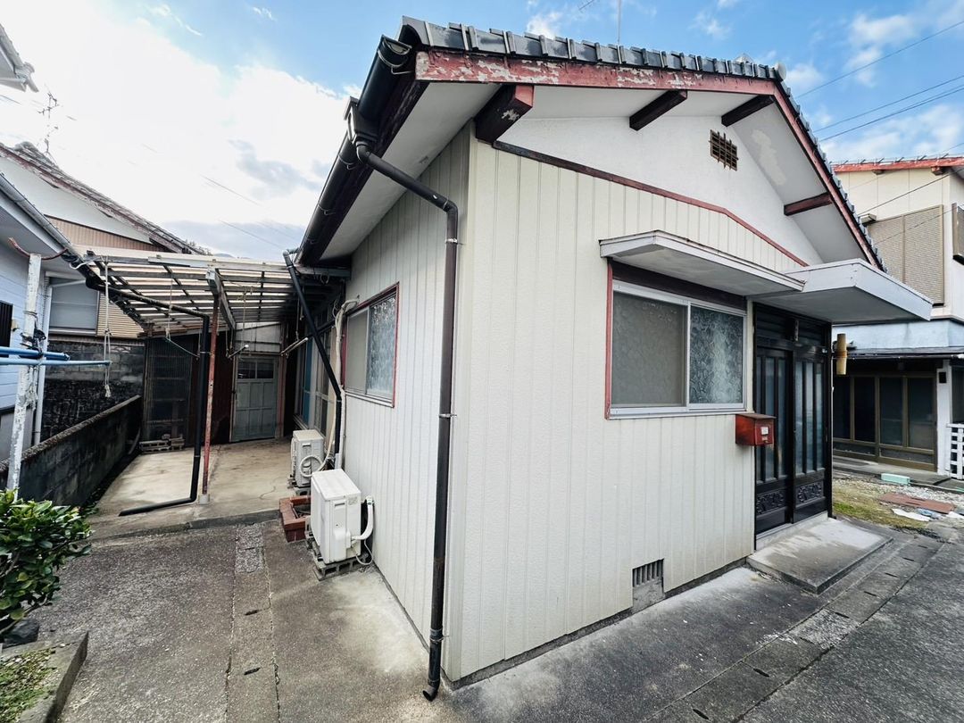 1969 Detached House for Sale in Shimabara, Nagasaki - 5K Layout - Thumbnail 2