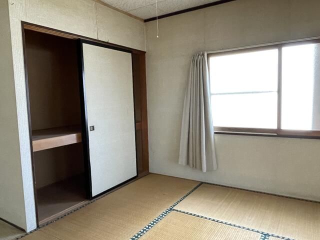 18-Unit Apartment Building for Sale in Hirosaki, Aomori - Thumbnail 4