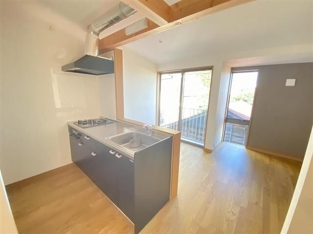 2LDK Apartment for Rent in Hodogaya-ku, Yokohama - Thumbnail 2