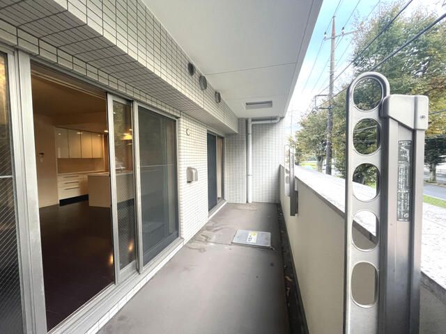 2SLDK Apartment for Sale in Machida, Tokyo - 73.47 sqm - Thumbnail 2