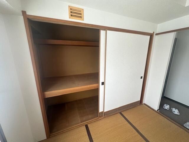 3LDK Apartment for Rent in Minami-ku, Sapporo - Thumbnail 3