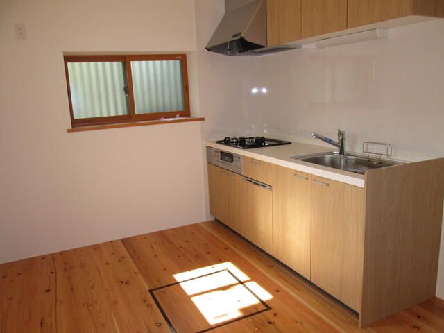 Renovated 3SLDK House for Sale in Beppu, Oita - Thumbnail 3