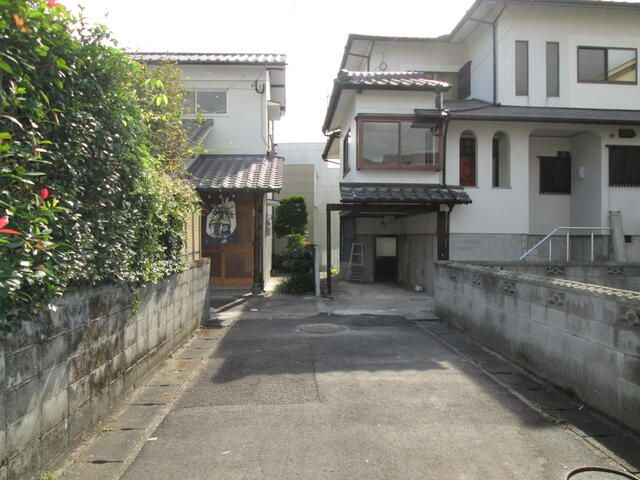 Renovated 3SLDK House for Sale in Beppu, Oita - Thumbnail 2