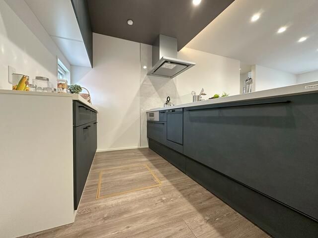 New 4LDK House in Oita City with Roof Balcony and Parking - Thumbnail 3
