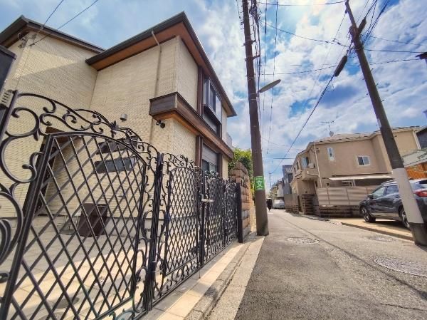 2017 Built 2LDK House in Soshigaya, Setagaya, Tokyo - Image 1