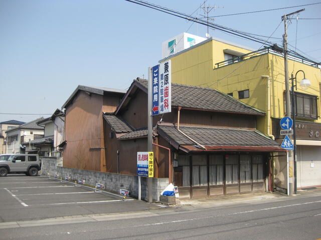 1925 Wooden House in Tatebayashi, Gunma | 4DK on 109m² Land - Main Image