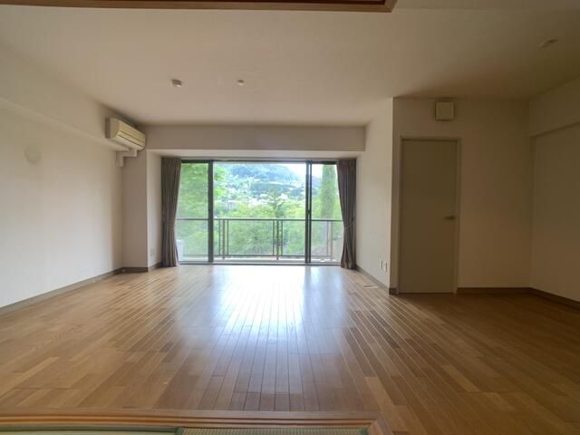 Twinkle Gora 2LDK Apartment for Sale in Hakone - Thumbnail 3