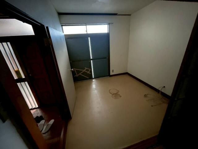 Commercial Building for Rent in Shinjuku, Tokyo - 118 sqm - Thumbnail 4