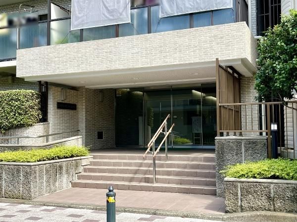 Musashino Nakamachi Sky Heights 3LDK Apartment for Sale in Tokyo - Thumbnail 3
