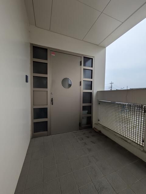 2LDK Commercial Space for Rent in Koga, Ibaraki - 139.5 sqm - Thumbnail 2