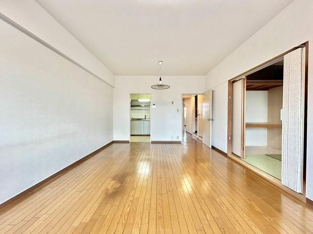 3LDK Apartment for Sale in Higashi-ku, Sapporo, Hokkaido - Thumbnail 4