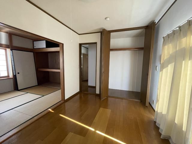 1993 3DK House in Shizuoka with Roof Balcony and Parking - Thumbnail 2