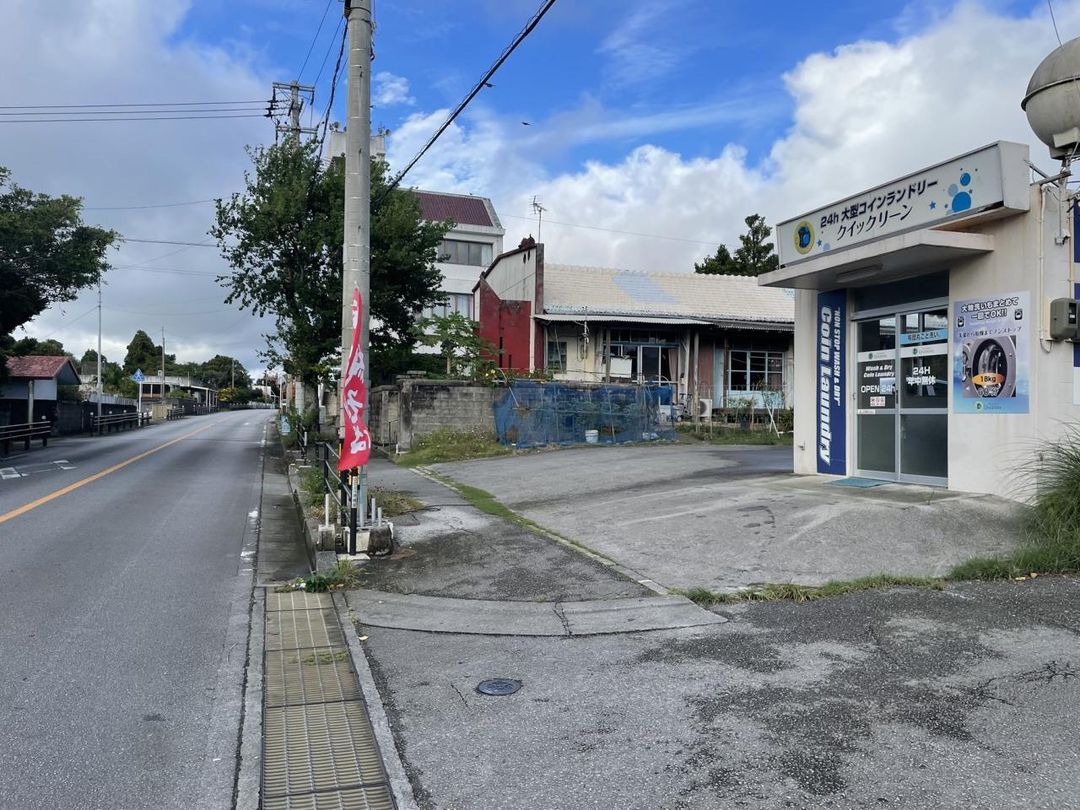 Commercial Land for Sale in Motobu, Okinawa with Three-Side Road Access - Thumbnail 2