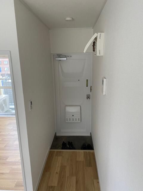 1K Apartment for Rent in Tachikawa, Tokyo - 24.30 sqm - Thumbnail 2