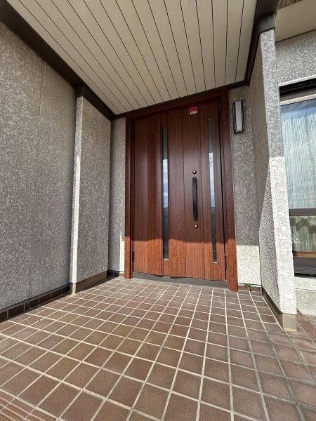 5SLDK Detached House for Sale in Hiroshima Nishi Ward - Thumbnail 2