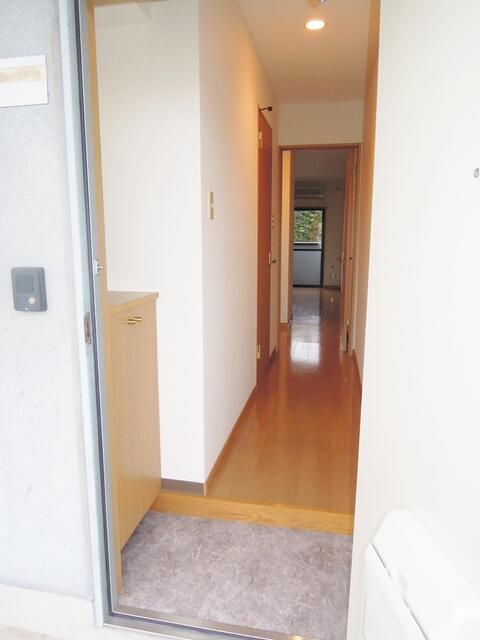 1K Apartment for Rent in Shiroi, Chiba - 25.92 sqm - Thumbnail 3