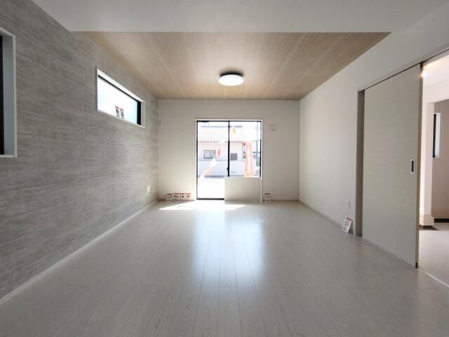 New 4LDK House in Fukushima City with ZEH Standards - Thumbnail 3