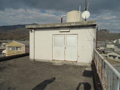 A building located in the town center, suitable for use as a residence, shop, or shared house: villa, real estate, property for sale, Hometown Information Center: Nationwide rural living property data — House, Shodoshima, Kagawa