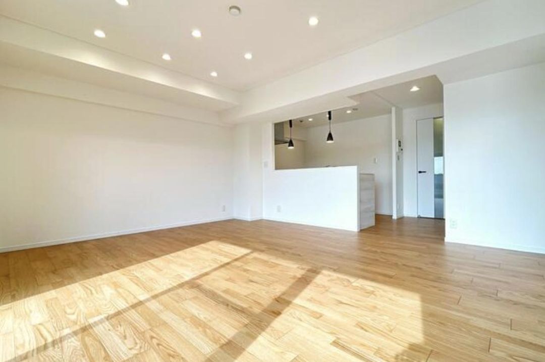 2SLDK Condominium for Sale Near Rikuzen-Takasago Station in Sendai - Thumbnail 2