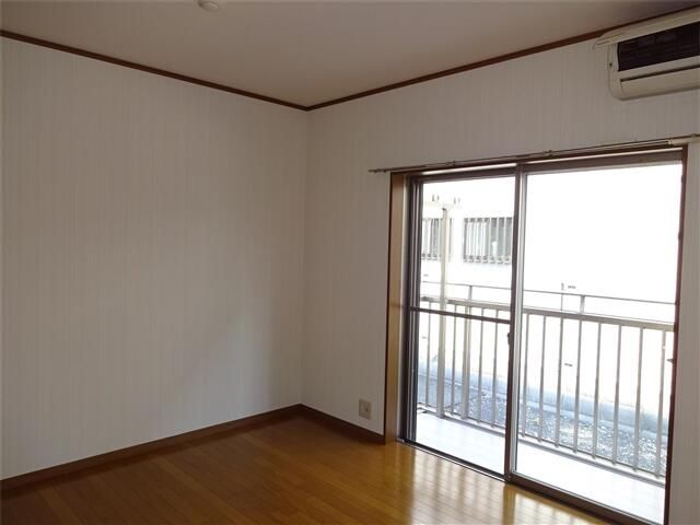 1K Apartment for Rent near Haijima Station, Fussa Tokyo - Thumbnail 4