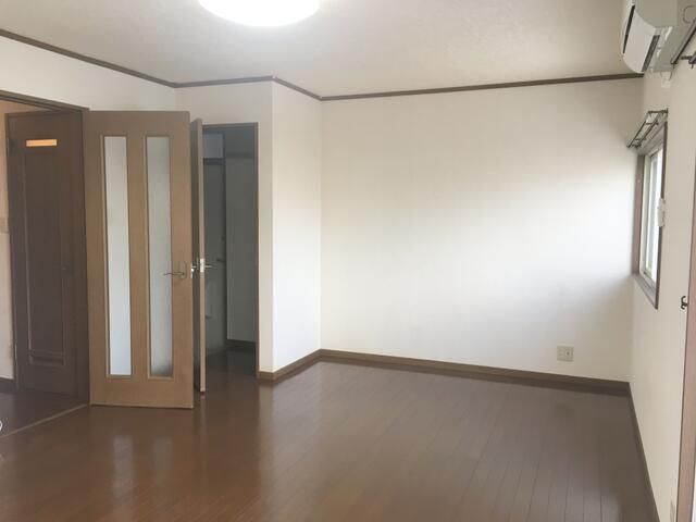 2LDK Apartment for Rent in Akita City, 53 sqm - Thumbnail 4