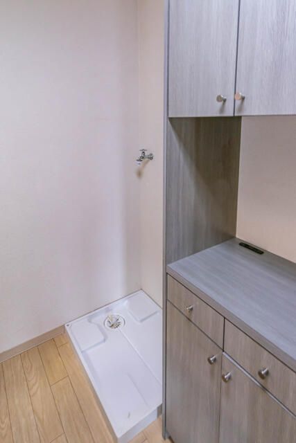 3DK Apartment for Sale in Ota Ward, Tokyo - Near Yaguchi-no-Watashi Station - Thumbnail 2