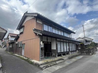 1942 Traditional House in Kotoura, Tottori - 9DK Layout — House, Kotoura, Tottori