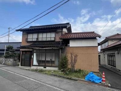1942 Traditional House in Kotoura, Tottori - 9DK Layout — House, Kotoura, Tottori