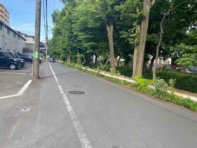 Warehouse for Rent in Higashimurayama Tokyo - 1424 sqm with Office - Thumbnail 3