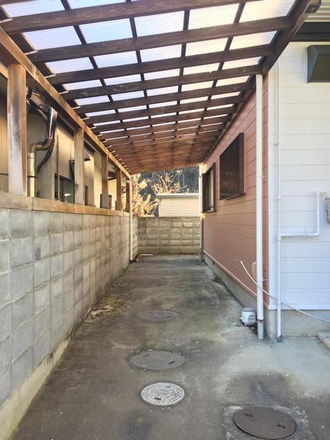 2K Apartment for Rent in Tsuru City, Yamanashi - 32.18 sqm - Thumbnail 2
