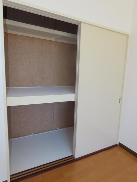 2DK Apartment for Rent in Higashi Ward, Niigata City - Thumbnail 3