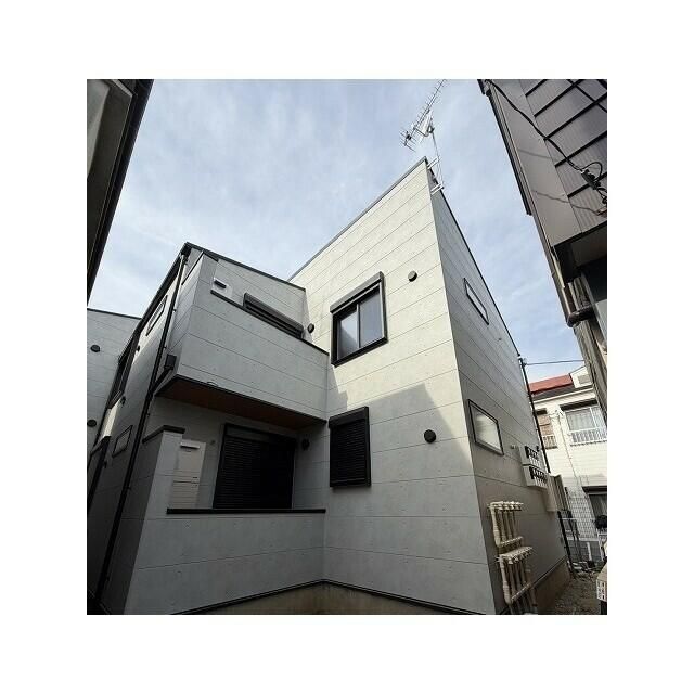 New 2LDK Apartment for Rent in Kita Ward, Tokyo - Thumbnail 3
