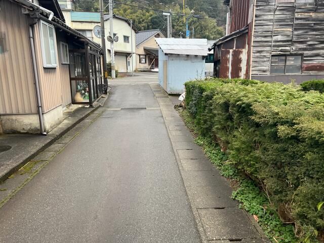 802.76 sqm Land for Sale in Kaga City, Ishikawa - Thumbnail 3