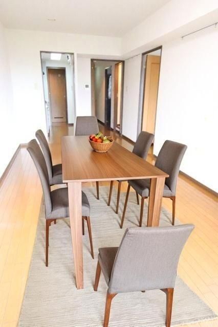 2LDK Apartment for Rent in Chofu, Tokyo - 55.44 sqm - Thumbnail 4