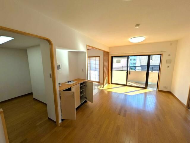 3SLDK Apartment for Sale in Kita-ku, Saitama City, 82.35 sqm - Thumbnail 4