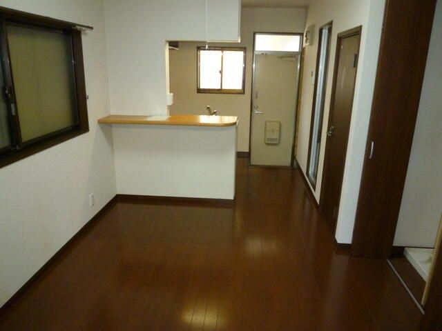 1DK Apartment for Rent in Setagaya, Tokyo - Thumbnail 2